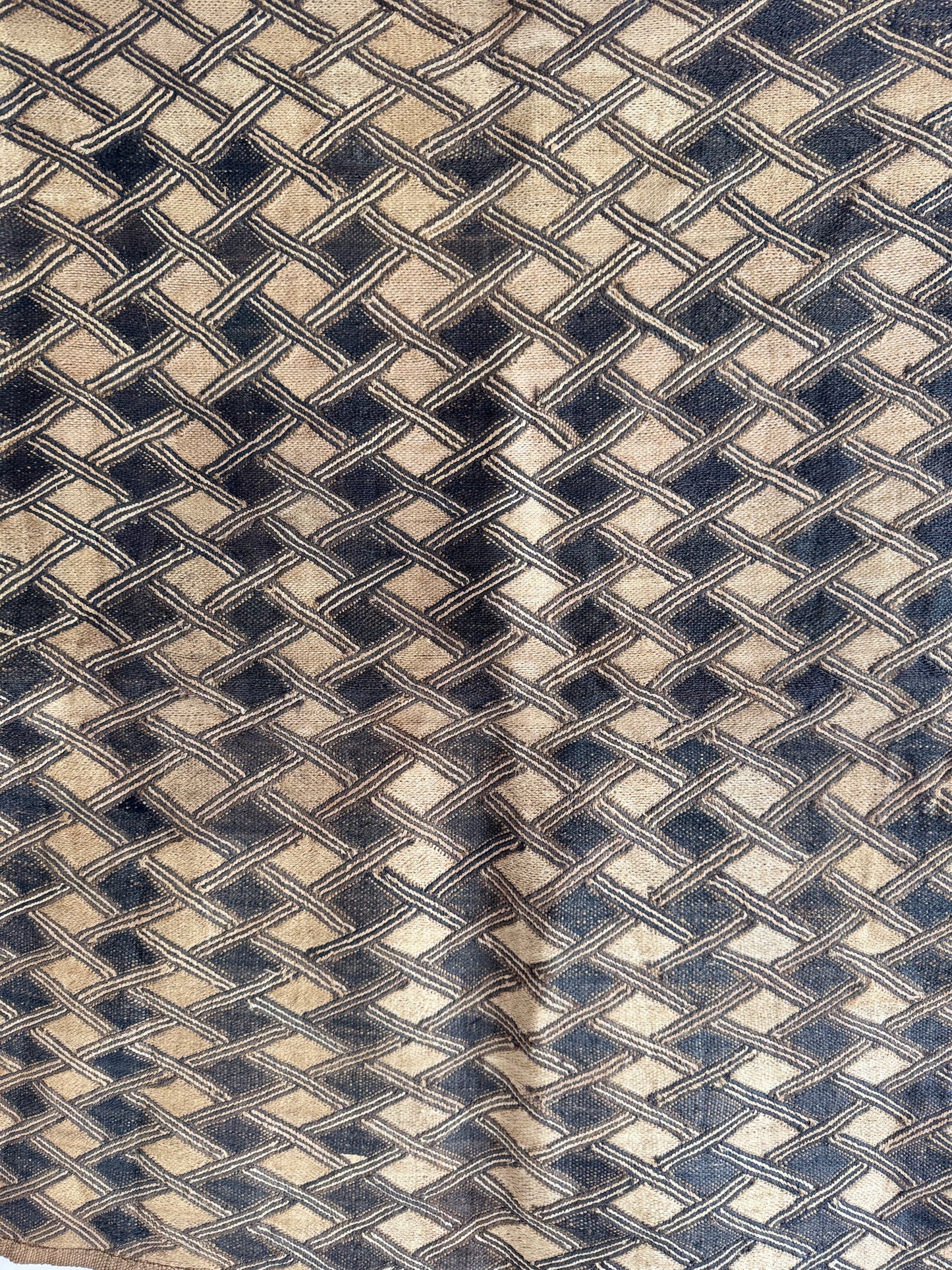 ÉTOFFE DE PRESTIGE KUBA SHOOWA N3- RÉPUBLIQUE DÉMOCRATIQUE DU CONGO