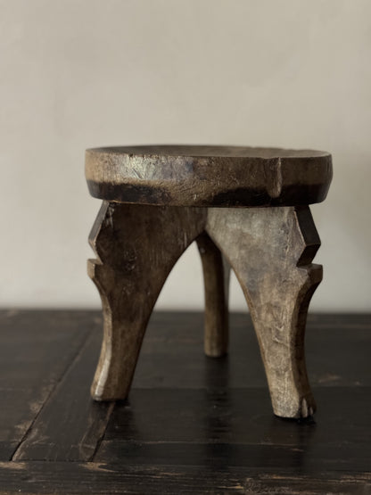 TABOURET TONGA N8 - ZIMBABWE