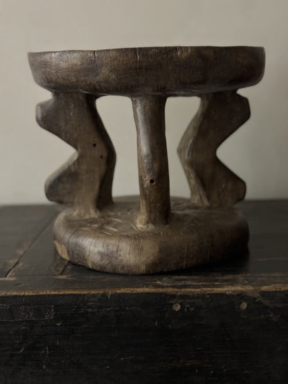 TABOURET TONGA N11 - ZIMBABWE