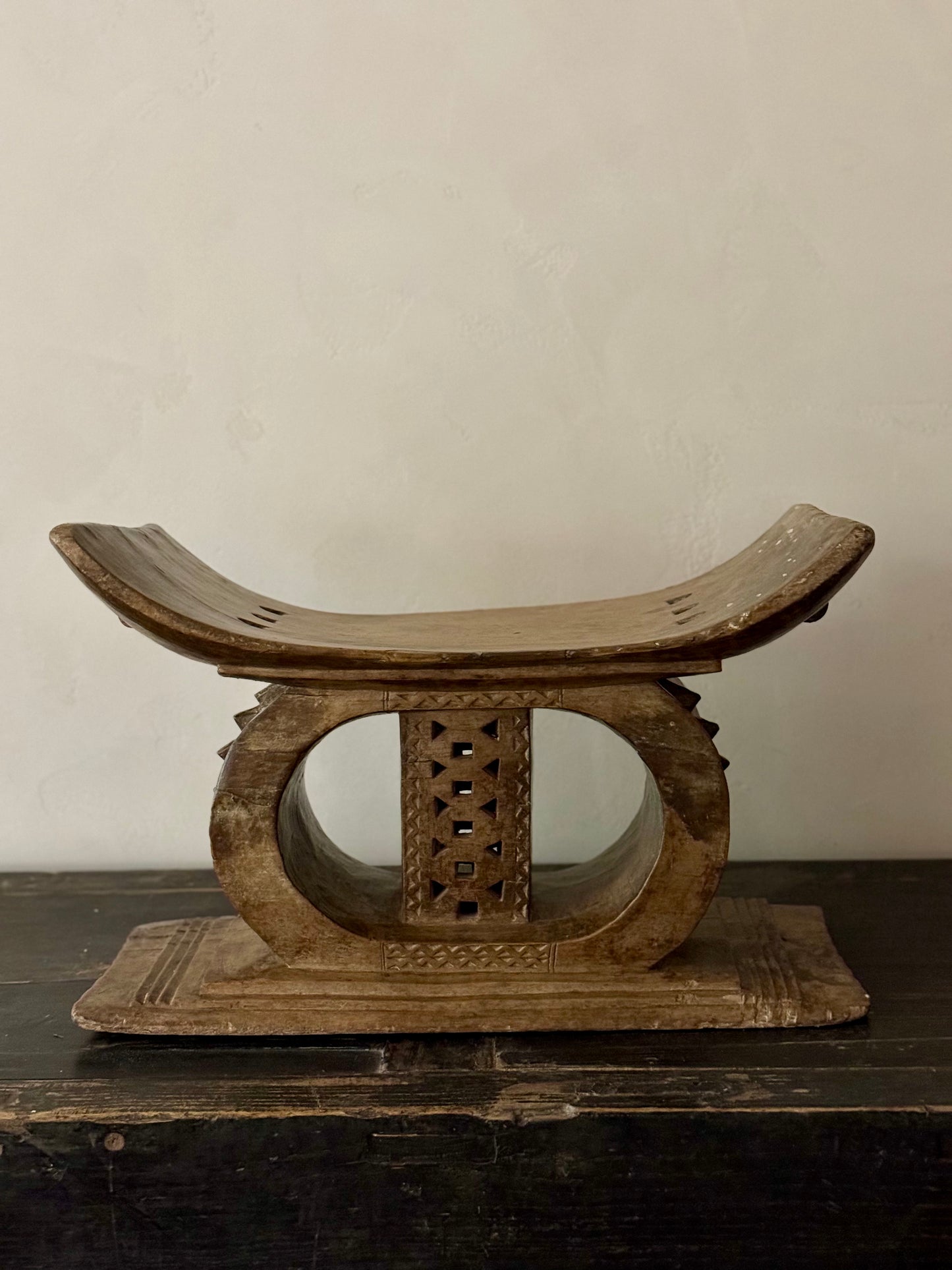 TABOURET ASHANTI N2 - GHANA