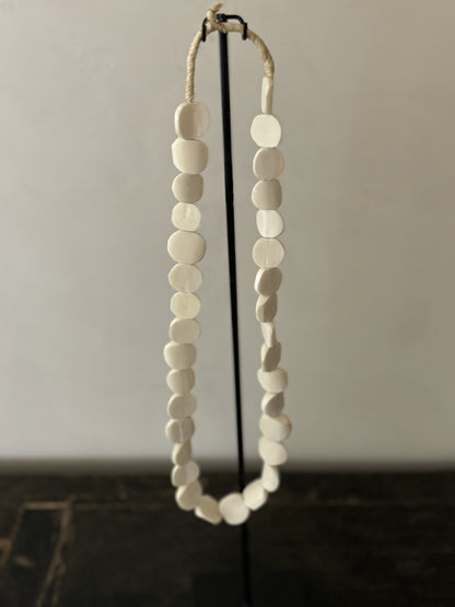 COLLIER PERLES EN OS PLATES - KENYA